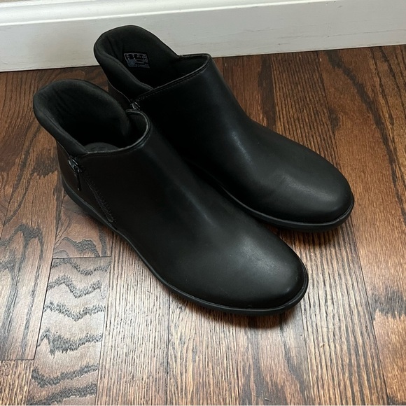 Clarks Collections By Clarks Kayleigh Mid Leather Ankle Boots Women Sz 7 comfort - Picture 4 of 16